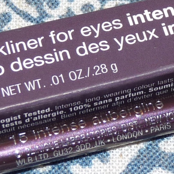 🎀 $15 - Intense Aubergine Clinique Quickliner for Eyes Intense Eyeliner Pencil - Picture 4 of 11